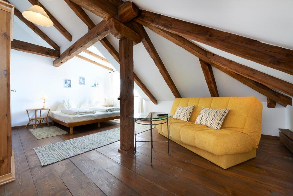 Hotelchen Doellacher Dorfwirtshaus Großkirchheim Habitación foto